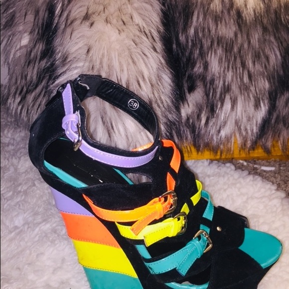 Wedges - Picture 6 of 8